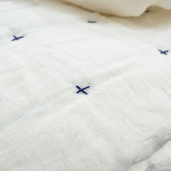 Handmade Lightweight Linen Quilt - Artisan Hand-Stitched Modern Bedding