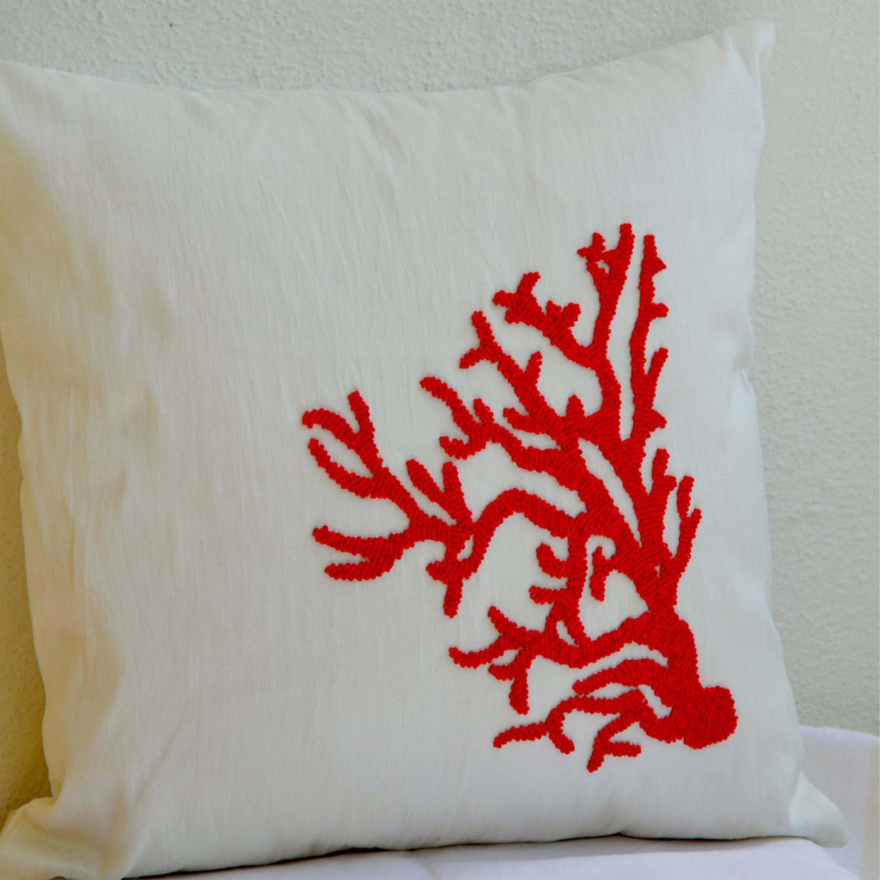 Ivory white pillow - Beaded coral pillow - Decorative throw pillow - Nautical pillow - Coral reef pillow - Silk pilow - 16x16 - gift pillow