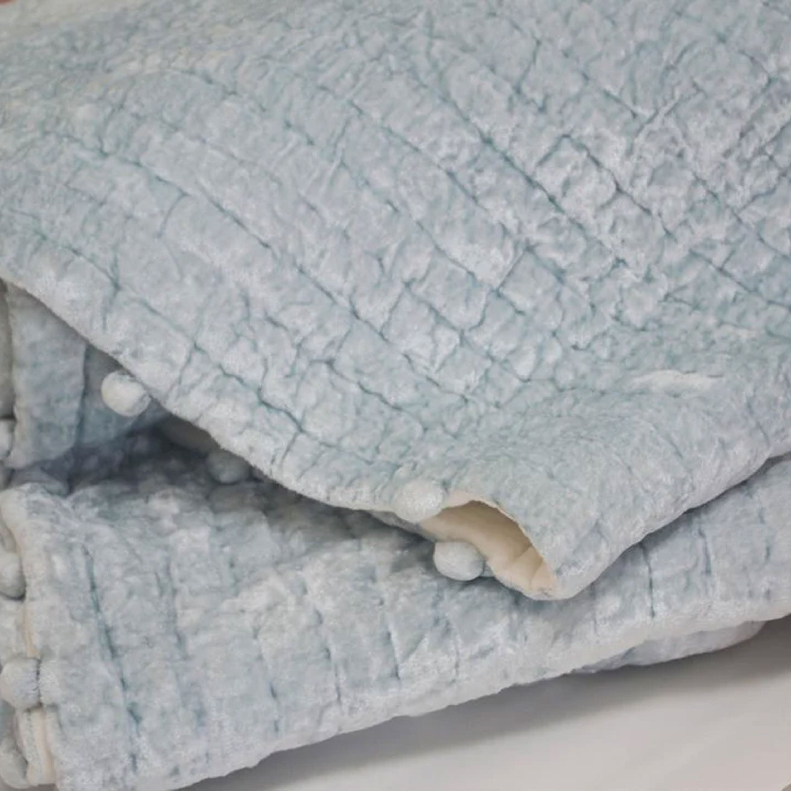 Icy Blue Velvet & Cotton Quilt: Hand-Quilted Luxury