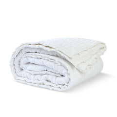 Ivory Linen Quilt With Pom Poms