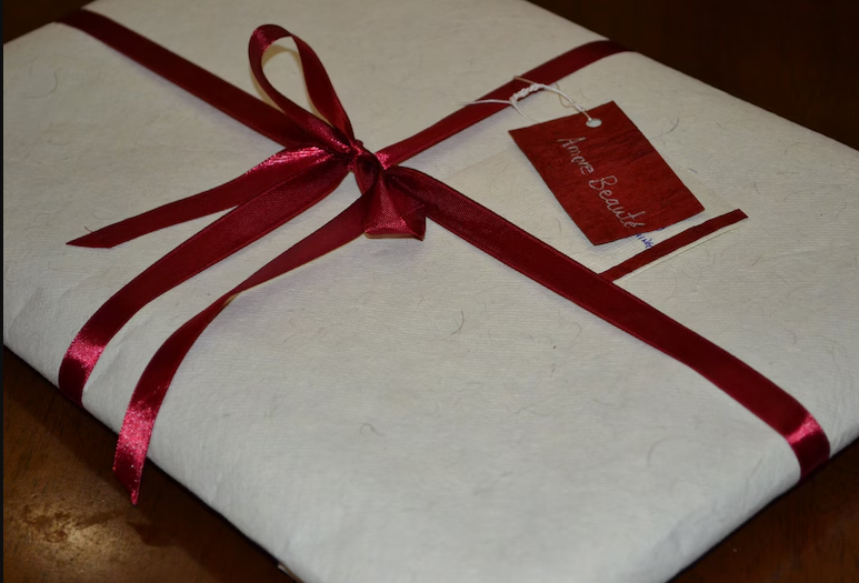 Embroidered Linen Placemats – Wedding And Home Gift Idea